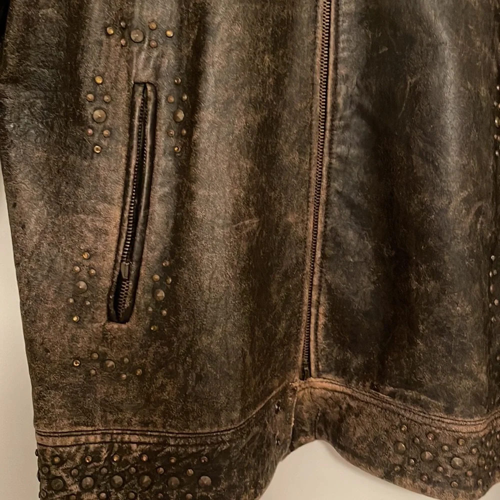 Versace XL - Picture 6 of 12